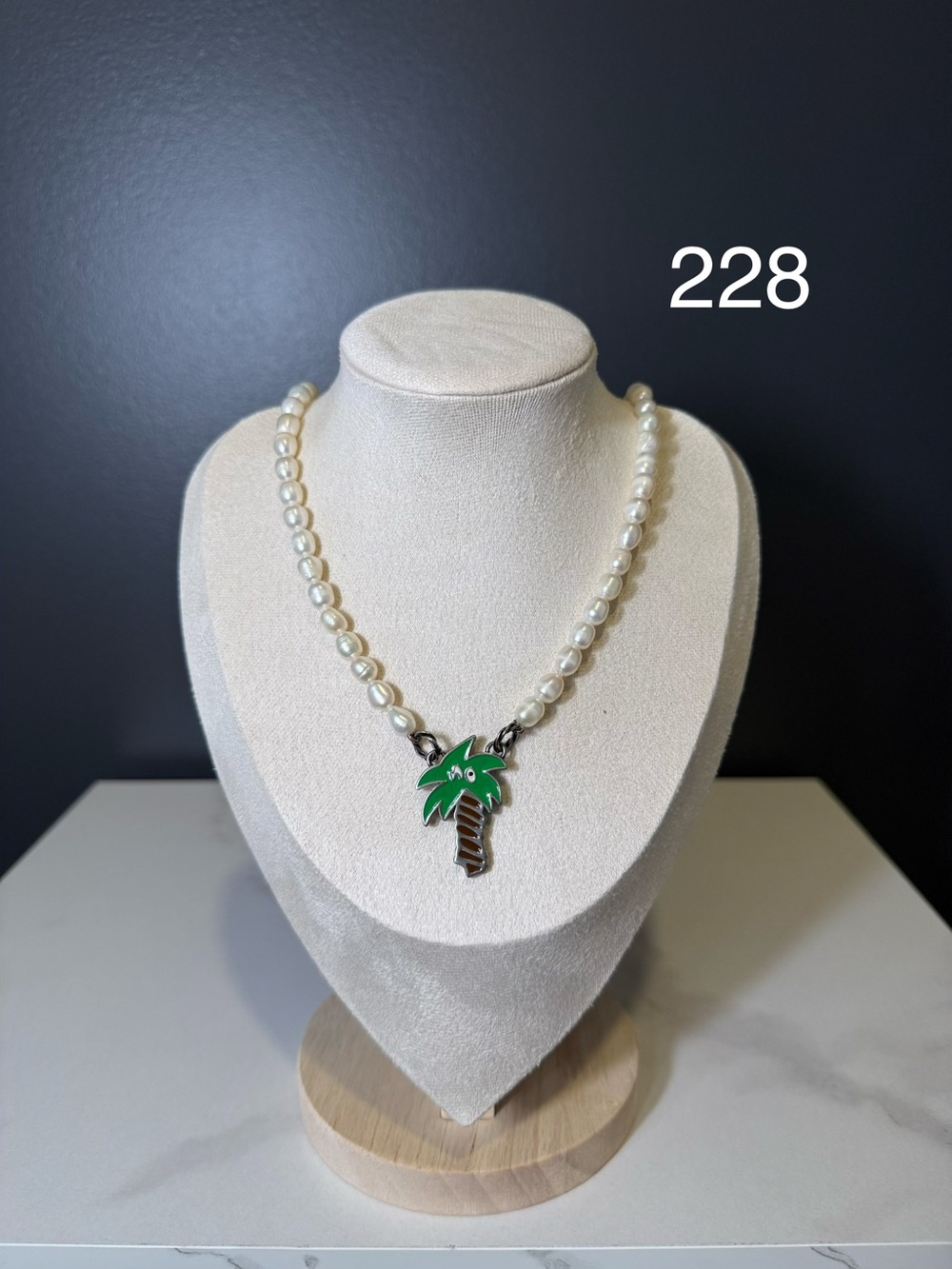 Palm Angels White Pearl Necklace with Green Palm Tree Pendant